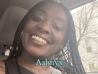 Aahnyx
