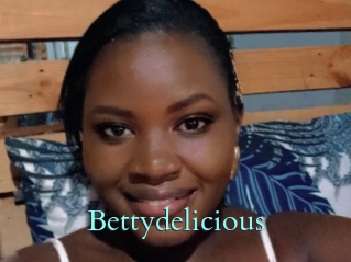 bettydelicious Beurette Uro