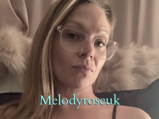 melodyroseuk Beurette Uro