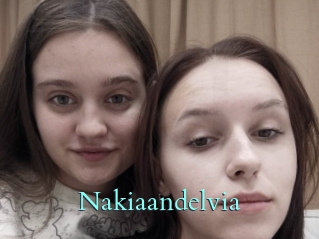 nakiaandelvia Beurette Uro