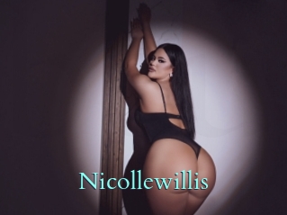 nicollewillis Beurette Uro